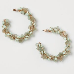 NOT FOR SALE‼️... IN SEARCH OF H&M earrings